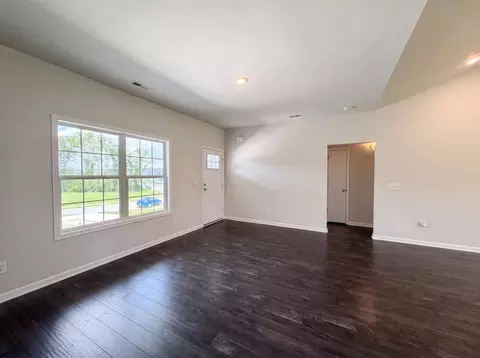 734 Mitscher Dr, Spring Hill, TN 37174 photo 8