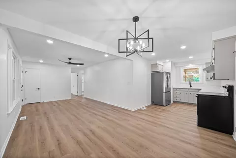 2519 Timberwood Dr, Clarksville, TN 37040