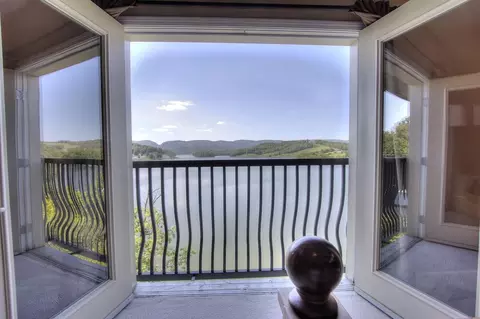 442 Sandpiper Ln, Bean Station, TN 37708