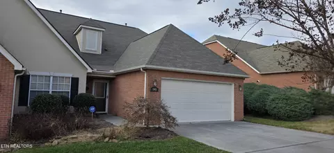 5963 Round Hill Ln, Knoxville, TN 37912