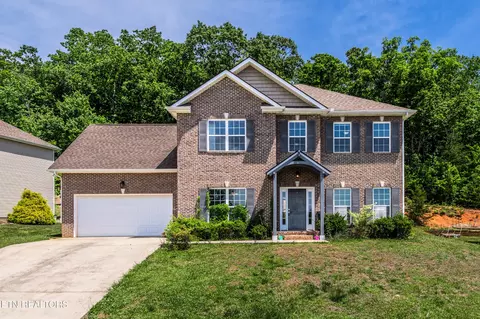 3032 Oakwood Hills Ln, Knoxville, TN 37931