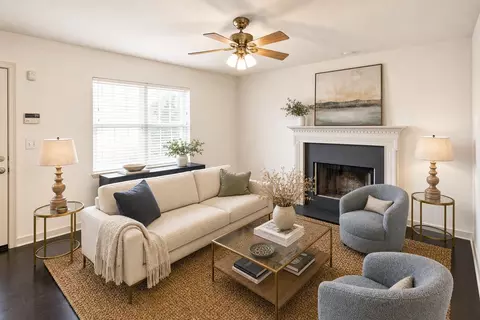 8217 Coley Davis Rd, Nashville, TN 37221