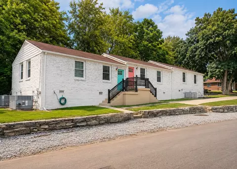 2332 Batavia St, Nashville, TN 37208