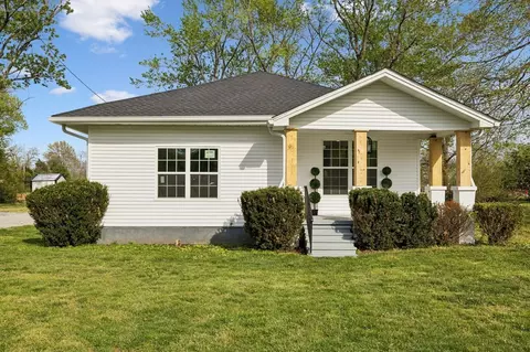 313 Portland Blvd, Portland, TN 37148