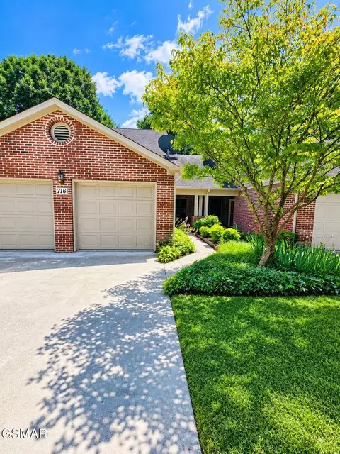 716 Sunrise Cir, Sevierville, TN 37862