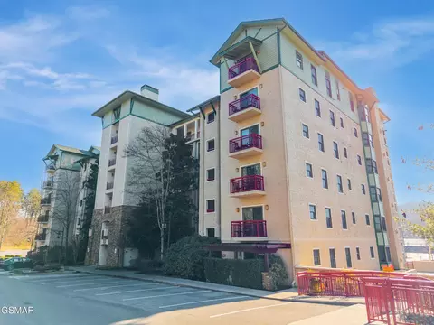 212 Dollywood Ln UNIT 436, Pigeon Forge, TN 37863