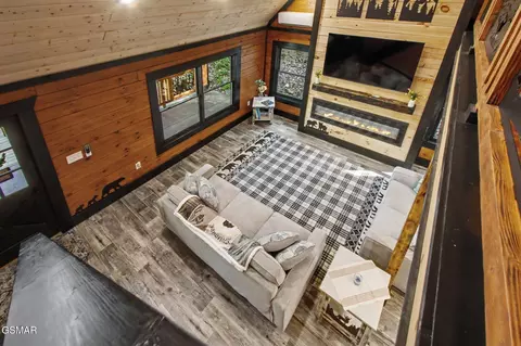 Living - 3547 Sugar Maple Loop Rd, Sevierville, TN 37862 photo 4 of 4