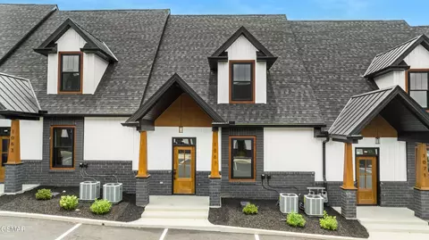 1067 Watch Hill Way, Sevierville, TN 37862