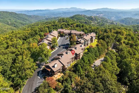 1050 Ski View Dr # 105, Gatlinburg, TN 37738