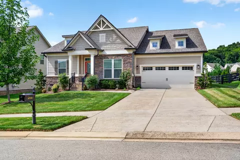 6910 Wellsford Ln, College Grove, TN 37046