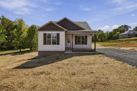 1273 Vickie Ln, Portland, TN 37148