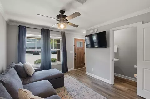 Living - 2506 E Main St #E2, Murfreesboro, TN 37127 photo 1 of 1