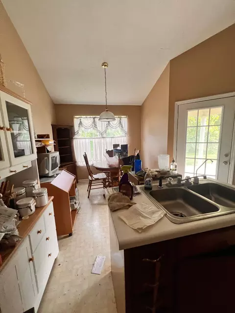 Kitchen - 3305 Dockside Dr, Hermitage, TN 37076 photo 1 of 2