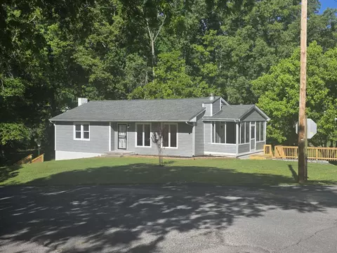 1500 Washington Ave, Etowah, TN 37331