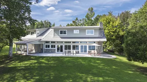 199 Piney Bay Ln, Spring City, TN 37381