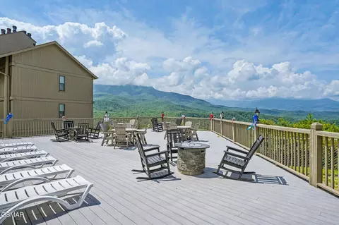 3710 Weber Rd UNIT 104-E, Gatlinburg, TN 37738