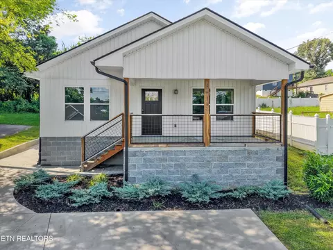 3615 Lyle Ave, Knoxville, TN 37919