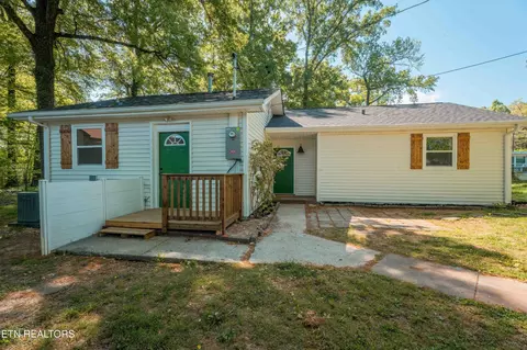 141 W Gettysburg Ave, Oak Ridge, TN 37830
