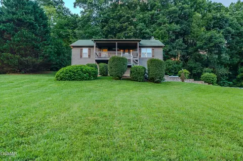 3183 Wears Dr, Sevierville, TN 37862