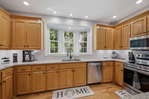 Kitchen - 349 Parkview Ln, Centerville, TN 37033 photo 3 of 5