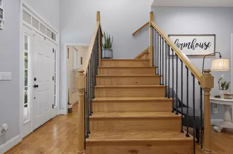 Entry Way - 349 Parkview Ln, Centerville, TN 37033 photo 2 of 3