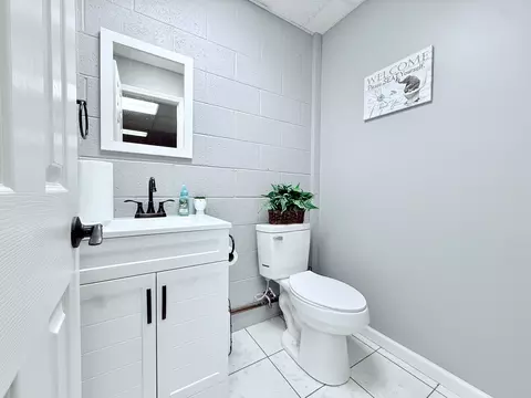 Bath - 349 Parkview Ln, Centerville, TN 37033 photo 6 of 6