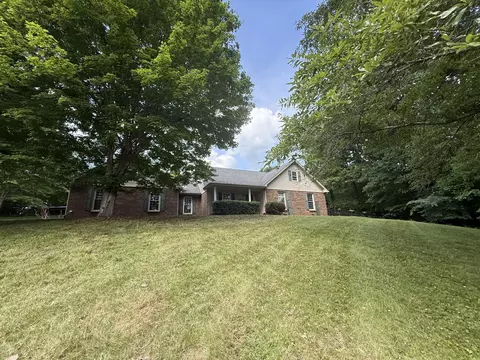 3737 Lylewood Rd, Woodlawn, TN 37191
