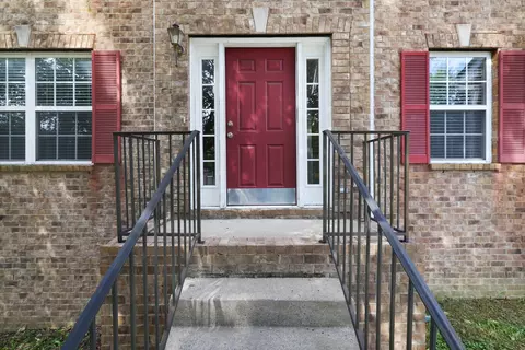 4060 Barnes Cove Dr, Antioch, TN 37013