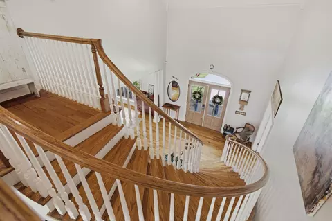 Entry Way - 2404 Savage Creek Dr, Springfield, TN 37172 photo 9 of 11