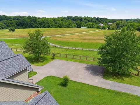 Other - 2404 Savage Creek Dr, Springfield, TN 37172 photo 13 of 20
