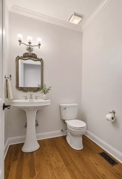 Bath - 2404 Savage Creek Dr, Springfield, TN 37172 photo 6 of 9