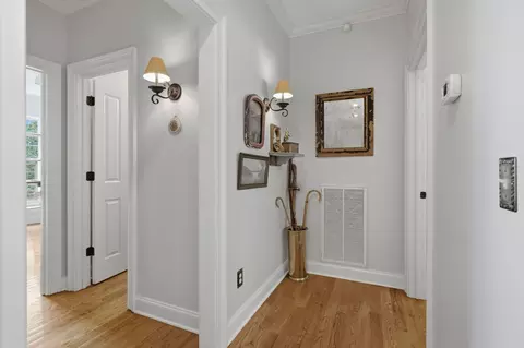 Entry Way - 2404 Savage Creek Dr, Springfield, TN 37172 photo 5 of 11