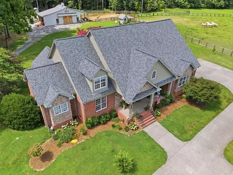 View/Area - 2404 Savage Creek Dr, Springfield, TN 37172 photo 2 of 4