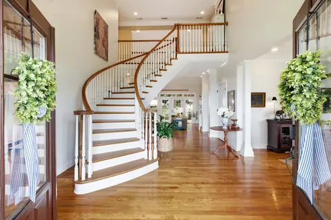 Entry Way - 2404 Savage Creek Dr, Springfield, TN 37172 photo 1 of 11