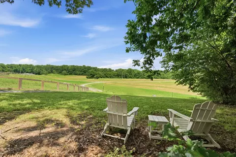Exterior - 2404 Savage Creek Dr, Springfield, TN 37172 photo 20 of 20