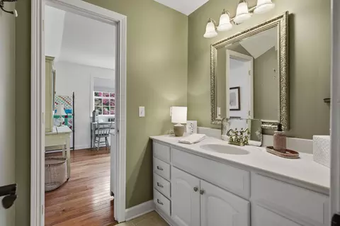 Bath - 2404 Savage Creek Dr, Springfield, TN 37172 photo 8 of 9