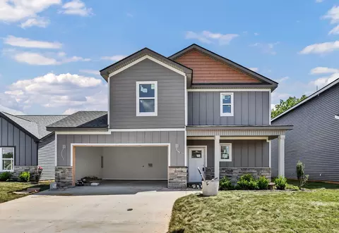 2728 Brewster Dr, Clarksville, TN 37042