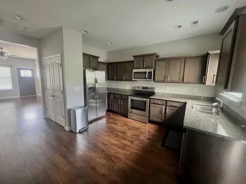 100 Bell Forge Ct, White Bluff, TN 37187 photo 2