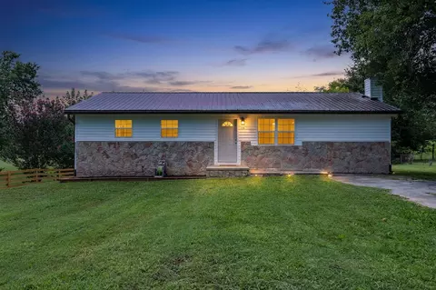 136 Golf Dr SE, Cleveland, TN 37323