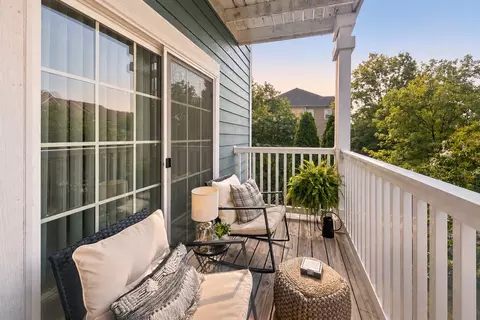 8205 Lenox Creekside Dr #5, Antioch, TN 37013
