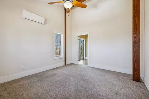 Bedroom - 1224 Hangar Rd, Springfield, TN 37172 photo 3 of 10
