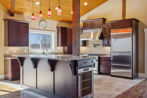 Kitchen - 1224 Hangar Rd, Springfield, TN 37172 photo 14 of 14