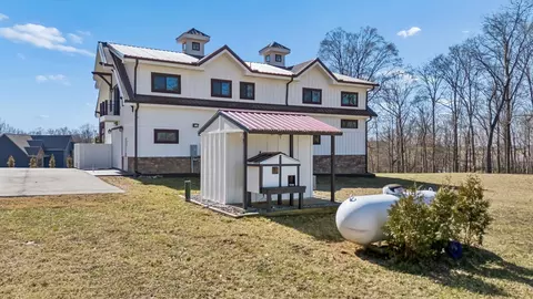 Exterior - 1224 Hangar Rd, Springfield, TN 37172 photo 17 of 18