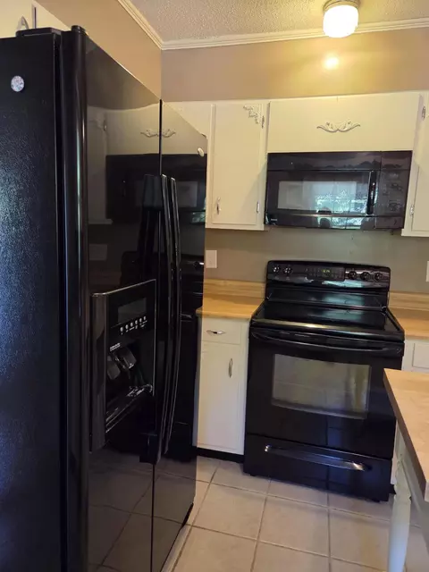 Kitchen - 186 Adams Rd, Ocoee, TN 37361 photo 2 of 2