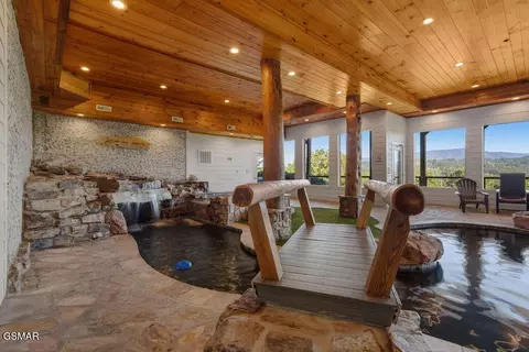 Exterior - 2470 Hackberry Dr, Sevierville, TN 37862 photo 10 of 14