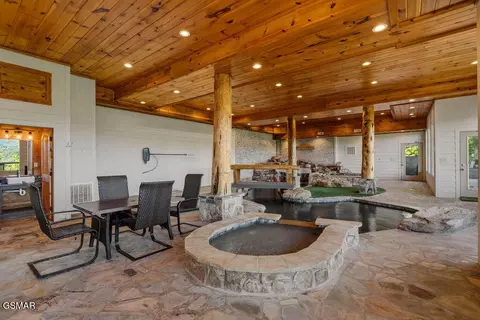 Exterior - 2470 Hackberry Dr, Sevierville, TN 37862 photo 11 of 14