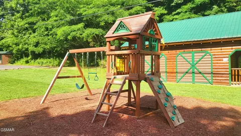 13 High Top Loop, Sevierville, TN 37862 photo 11