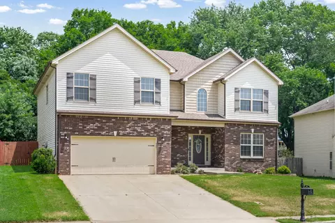 727 Sturdivant Dr, Clarksville, TN 37042