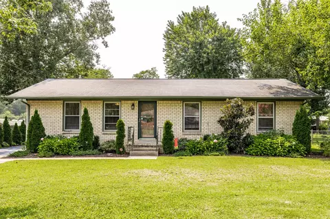 934 Temple Ct, Murfreesboro, TN 37130