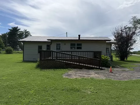Exterior - 990 Rutledge Ford Rd, Decherd, TN 37324 photo 14 of 17